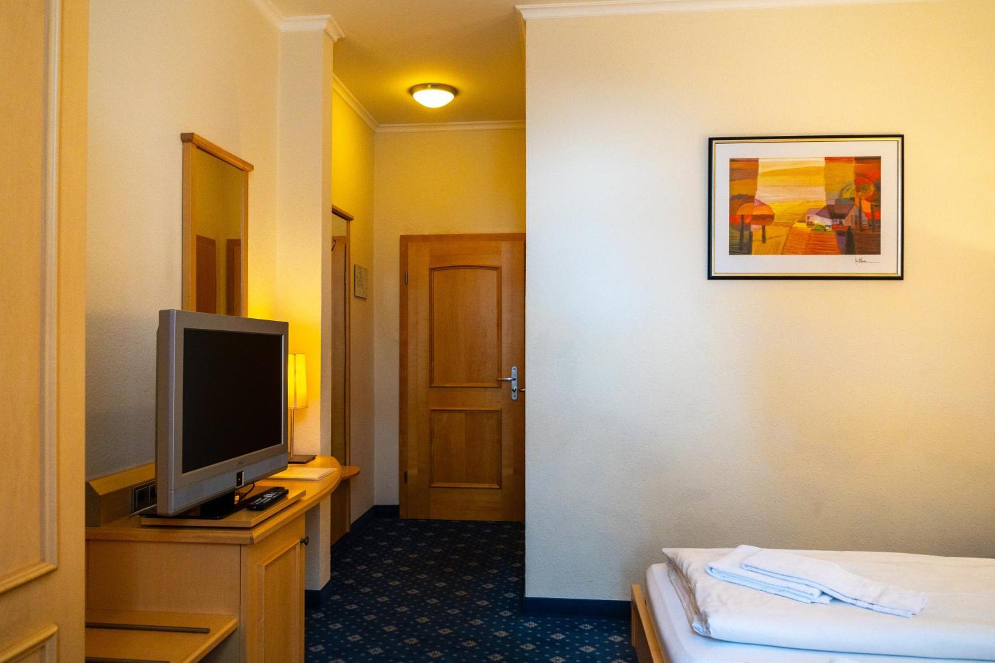 Bischofshof Braustuben Hotel Regensburg Kültér fotó