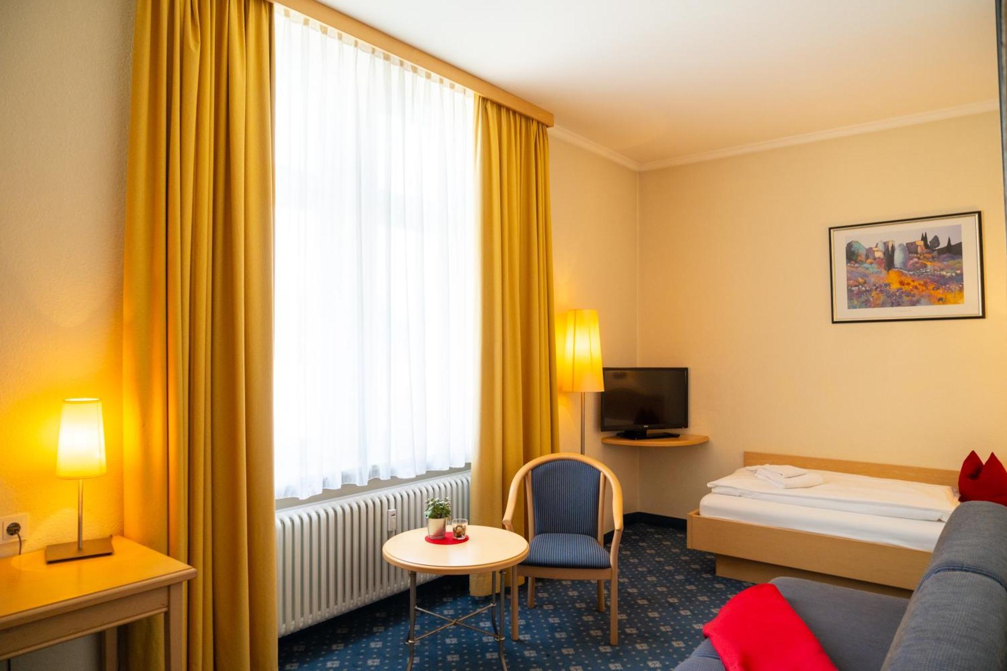 Bischofshof Braustuben Hotel Regensburg Kültér fotó