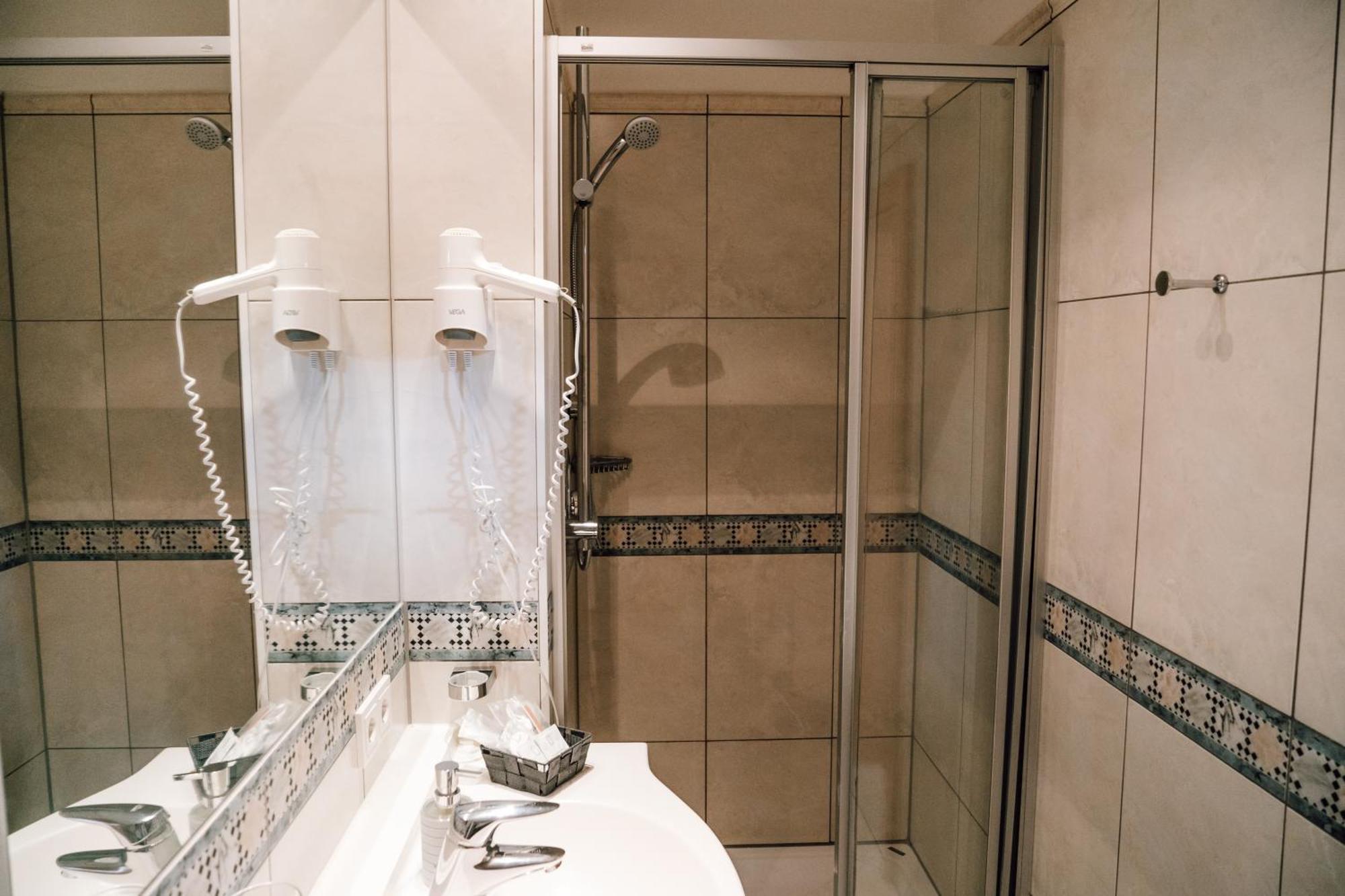 Bischofshof Braustuben Hotel Regensburg Kültér fotó