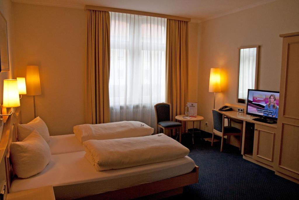 Bischofshof Braustuben Hotel Regensburg Szoba fotó